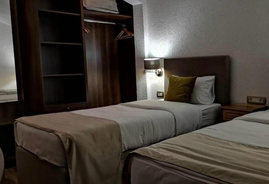 Hotel Ideall Podgorica Eksteriør billede