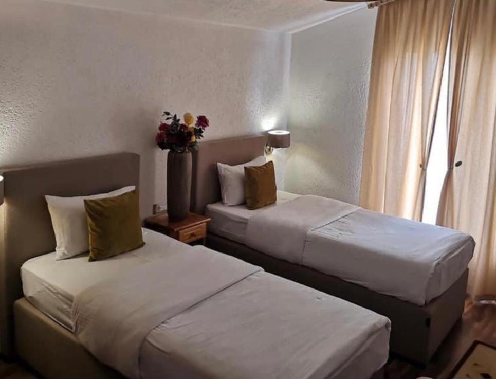 Hotel Ideall Podgorica Eksteriør billede