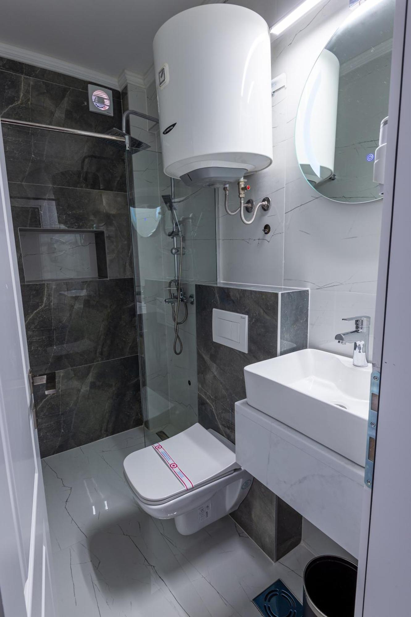 Hotel Ideall Podgorica Eksteriør billede