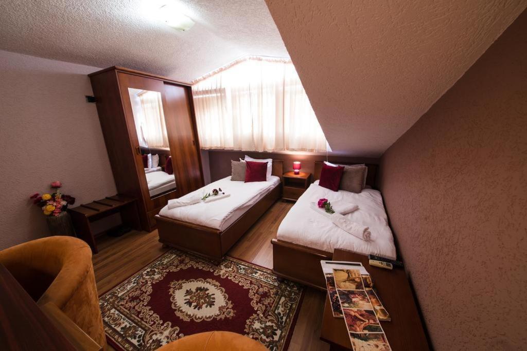 Hotel Ideall Podgorica Eksteriør billede