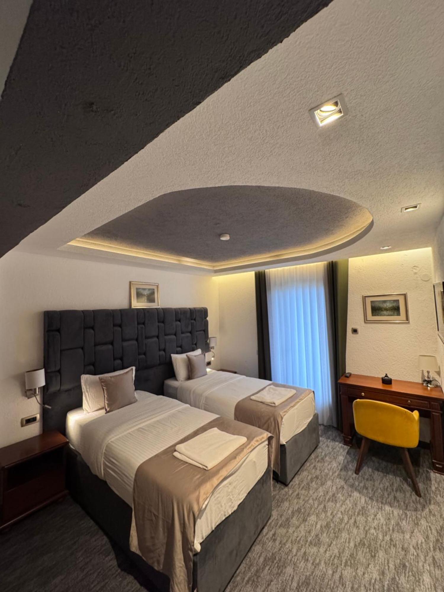 Hotel Ideall Podgorica Eksteriør billede